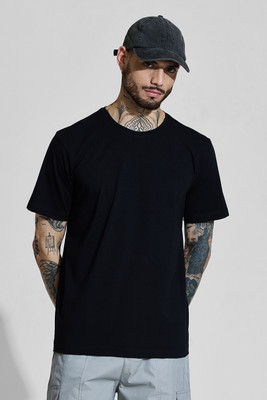 Snitch Solid Men Crew Neck Black T-Shirt