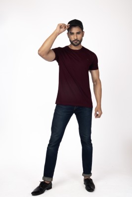 Vital Solid Men Round Neck Purple T-Shirt