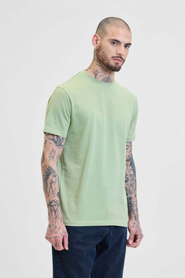 Snitch Solid Men Round Neck Green T-Shirt