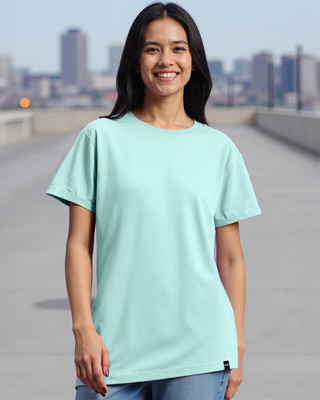 BEWAKOOF Solid Women Round Neck Green T-Shirt