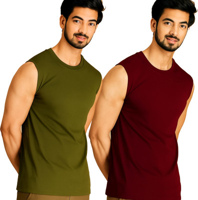 Moordale Solid Men Round Neck Dark Green, Maroon T-Shirt