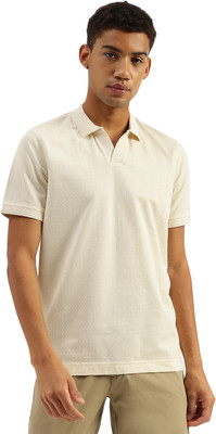 United Colors of Benetton Self Design Men Round Neck White T-Shirt