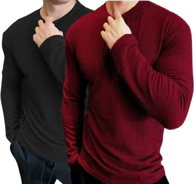 HELMONT Self Design Men Round Neck Black, Maroon T-Shirt