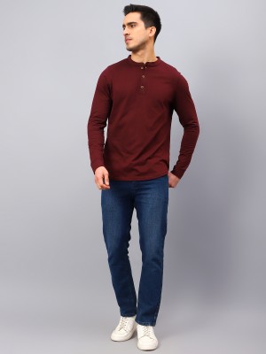 SUMISO Solid Men Henley Neck Red T-Shirt