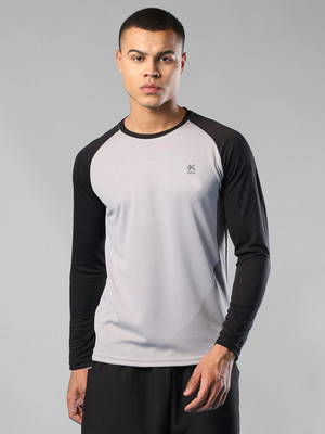 HRX by Hrithik Roshan Solid, Printed Men Round Neck Black, White T-Shirt