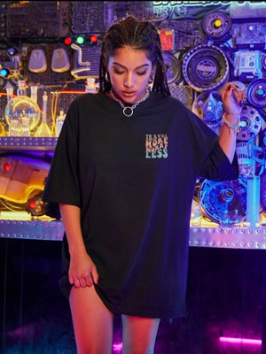 SPOWEARY Solid Women Round Neck Black T-Shirt