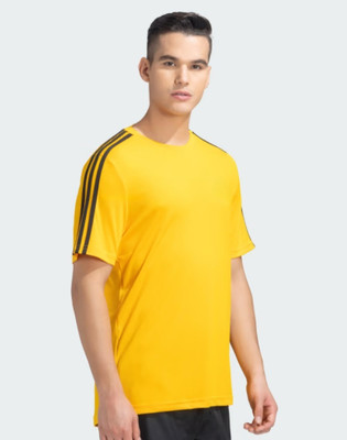 OctaBox Solid Men Round Neck Yellow T-Shirt