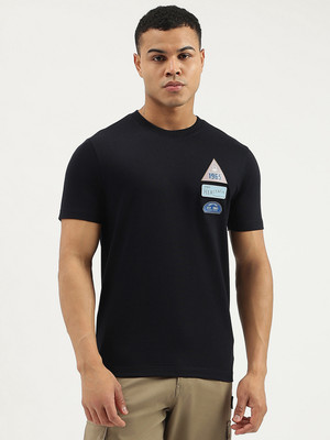 United Colors of Benetton Solid Men Crew Neck Black T-Shirt