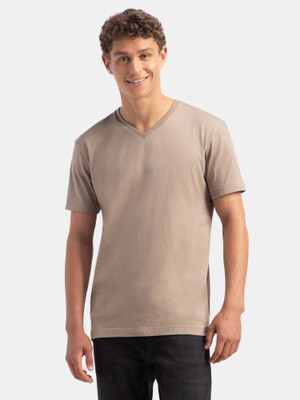 JOCKEY Solid Men V Neck Brown T-Shirt