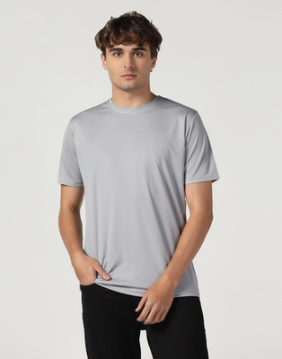 INKKR Solid Men Round Neck Grey T-Shirt