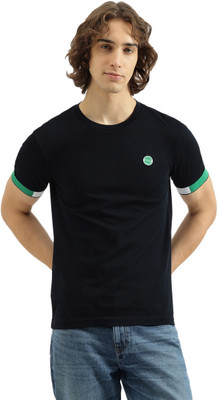 United Colors of Benetton Solid Men Round Neck Black T-Shirt