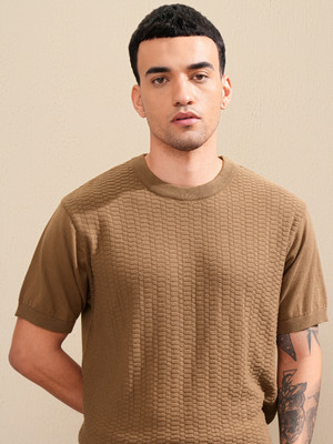 HIGHLANDER Self Design Men Round Neck Brown T-Shirt