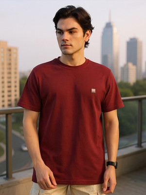 Club York Solid Men Round Neck Maroon T-Shirt