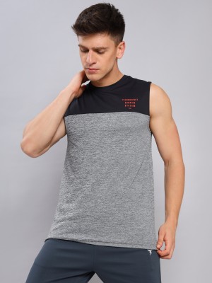 TECHNOSPORT Solid Men Round Neck Grey T-Shirt