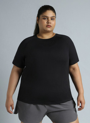 Cult Solid Women Round Neck Black T-Shirt