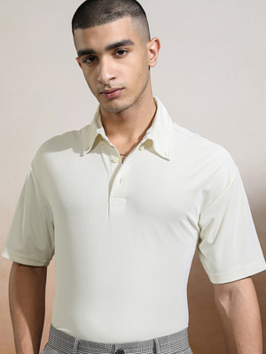 HIGHLANDER Solid Men Polo Neck White T-Shirt