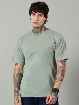 Diversify Solid Men Round Neck Green T-Shirt