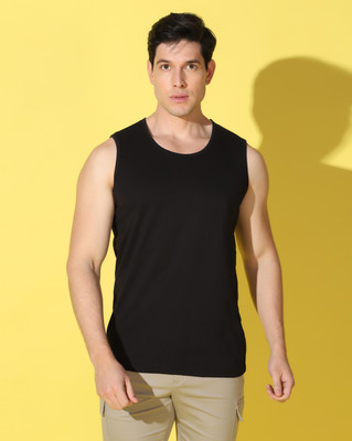 WOOSTRO Solid Men Scoop Neck Black T-Shirt