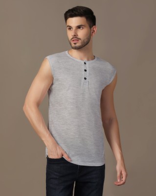 BEYOU FASHION Solid Men Henley Neck Silver T-Shirt