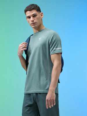 TECHNOSPORT Self Design, Printed Men Round Neck Green T-Shirt