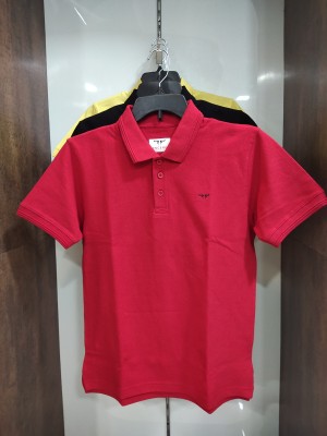 SYNCERUS Solid Men Polo Neck Red, Black, Yellow T-Shirt