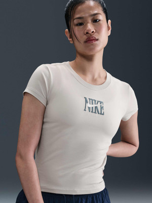 NIKE Printed Women Round Neck White T-Shirt