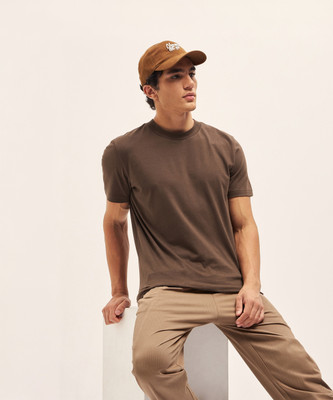 THE BEAR HOUSE Solid Men Round Neck Brown T-Shirt