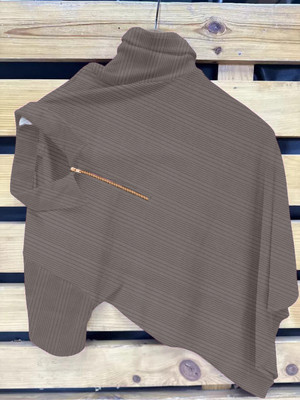 KAJARU Striped Men Zip Neck Grey T-Shirt