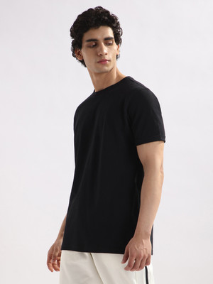NOBERO Solid Men Round Neck Black T-Shirt