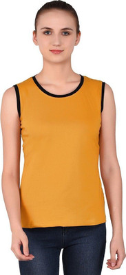 GEUM Solid Women Round Neck Yellow T-Shirt