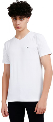 METRONAUT Solid Men Round Neck White T-Shirt