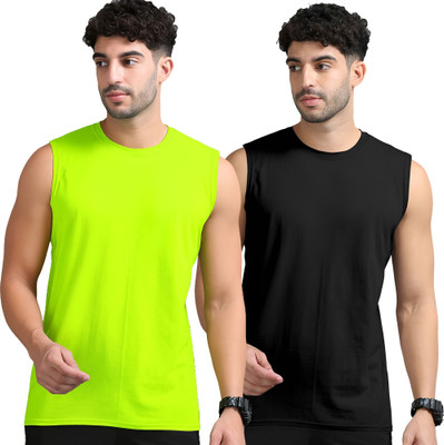 JB Jangoboy Solid Men Round Neck Green, Black T-Shirt