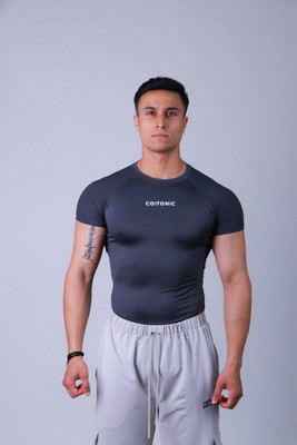 COITONIC Solid Men Round Neck Grey T-Shirt