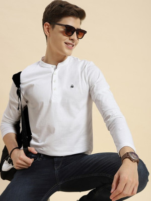 United Colors of Benetton Solid Men Henley Neck White T-Shirt
