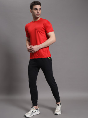 Weiord Solid Men Round Neck Red T-Shirt