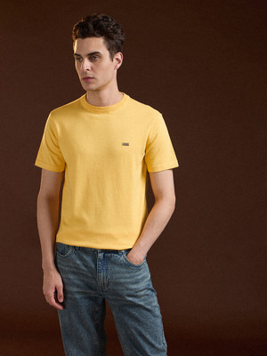 THE BEAR HOUSE Solid Men Crew Neck Yellow T-Shirt