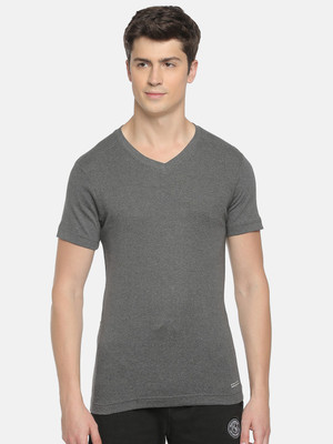 Macroman M-Series Solid Men V Neck Grey T-Shirt