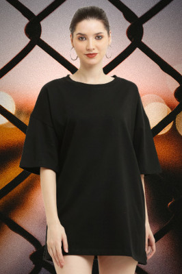 elegance redefined Solid Women Round Neck Black T-Shirt