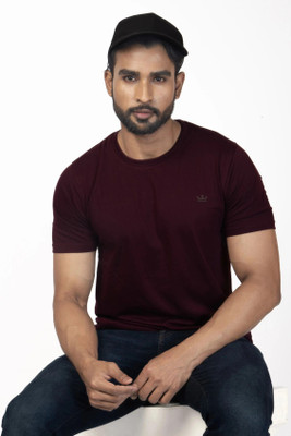 Vital Solid Men Round Neck Purple T-Shirt