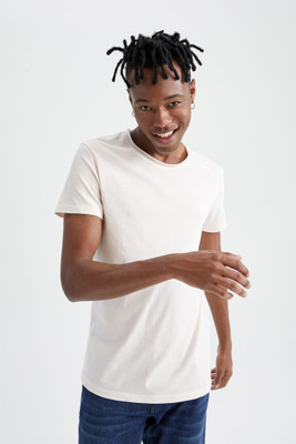 defacto Solid Men Round Neck Pink T-Shirt