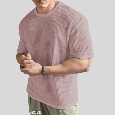 CLOSWIF Self Design Men Round Neck Pink T-Shirt
