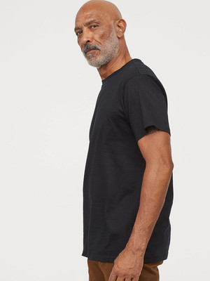 OrrganicChics Solid Men Round Neck Black T-Shirt