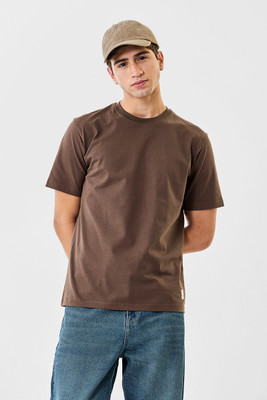 Snitch Solid Men Crew Neck Brown T-Shirt