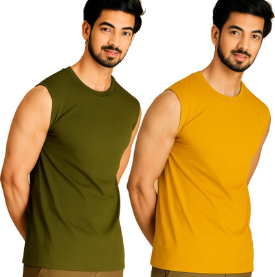Moordale Solid Men Round Neck Dark Green, Yellow T-Shirt