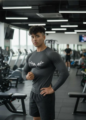 FURRR Printed Men Round Neck Grey T-Shirt