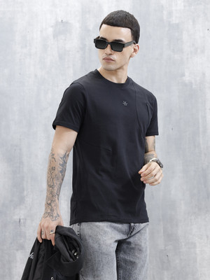 WROGN Solid Men Crew Neck Black T-Shirt