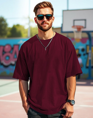 TeeBrozz Solid Men Round Neck Maroon T-Shirt