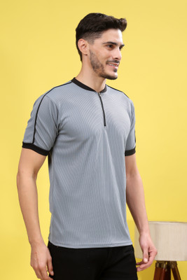Madfrog Solid Men Zip Neck Grey T-Shirt