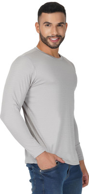 TRAIN HARD EVERYDAY Solid Men Round Neck White T-Shirt
