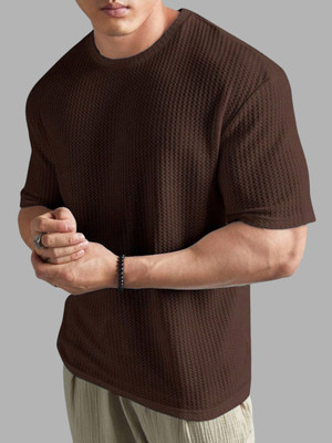 Elvesta Self Design Men Round Neck Brown T-Shirt